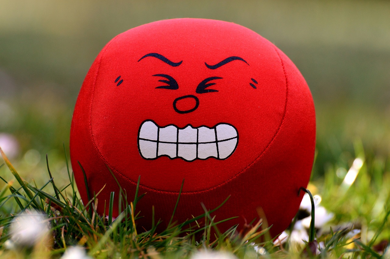 angry face.